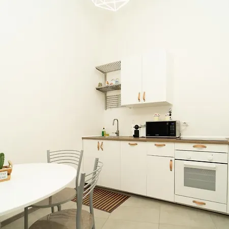 Luxury Front Navigli